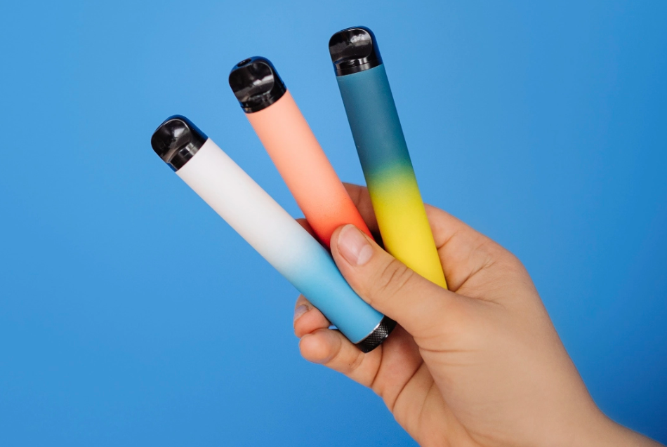 The Pros And Cons Of Disposable Vape Pens