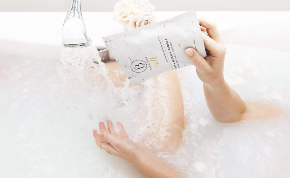 Online Bath Products: 5 Benefits of Shopping Online